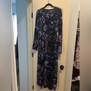 Express Vibrant Paisley Long Sleeve Dress